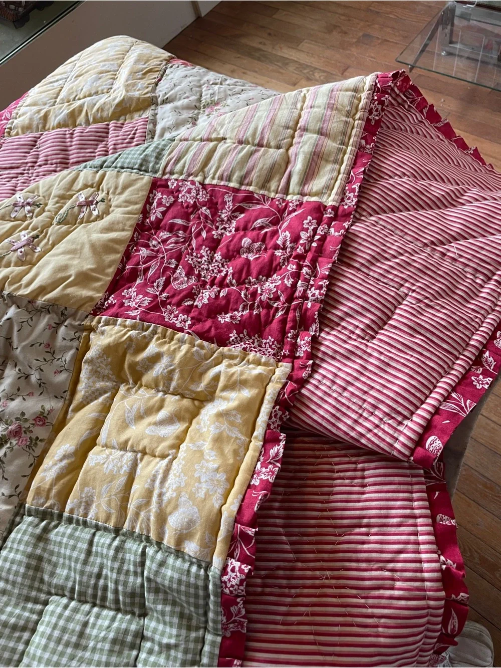 C & F Quilted Throw